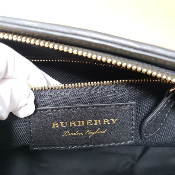 Brand New Burberry Clutch & Crossbody Bag - Picture 4 of 8
